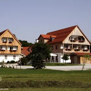 https://landgasthof-hotel-reindlschmiede.com-bavaria.com