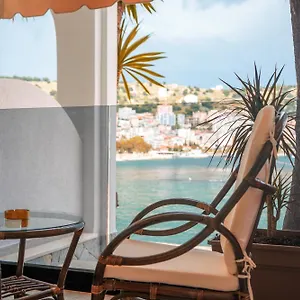 Adam & Eve Sarandë
